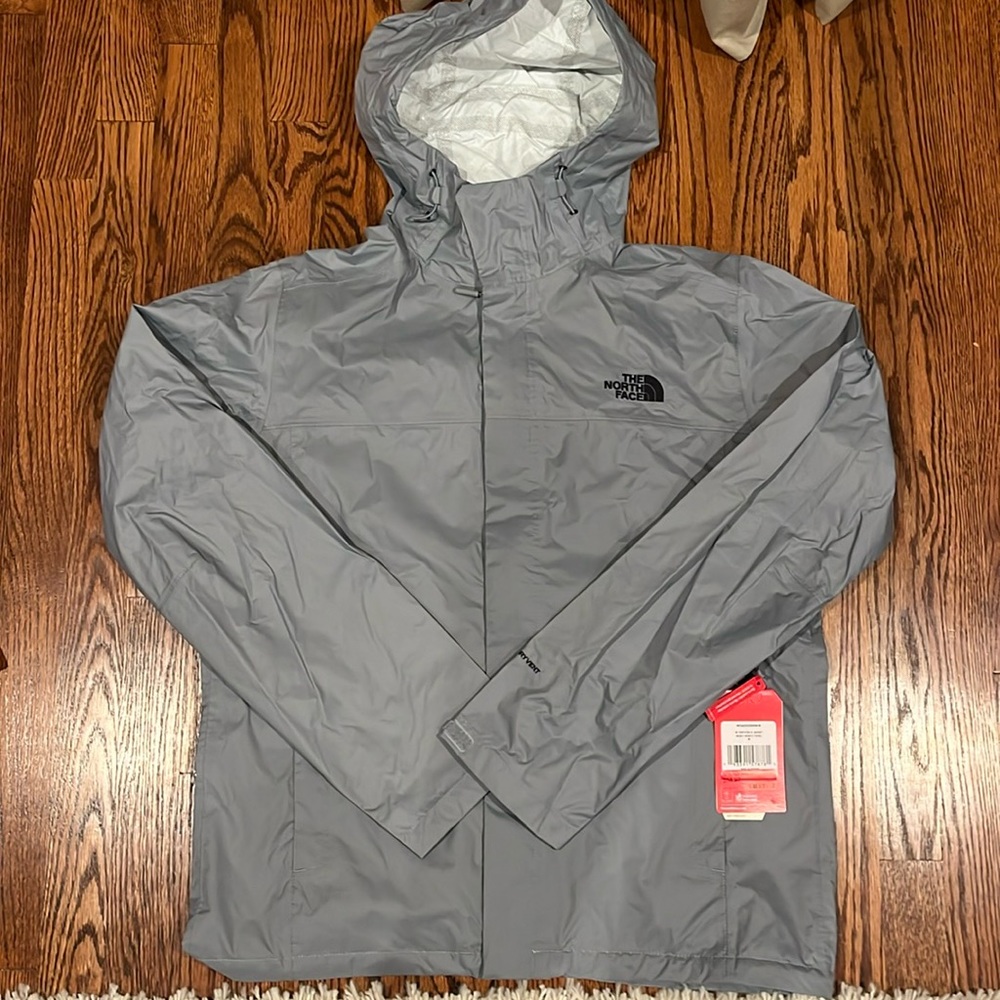The North Face Mens's Venture 2 Jacket Size M New with Tags